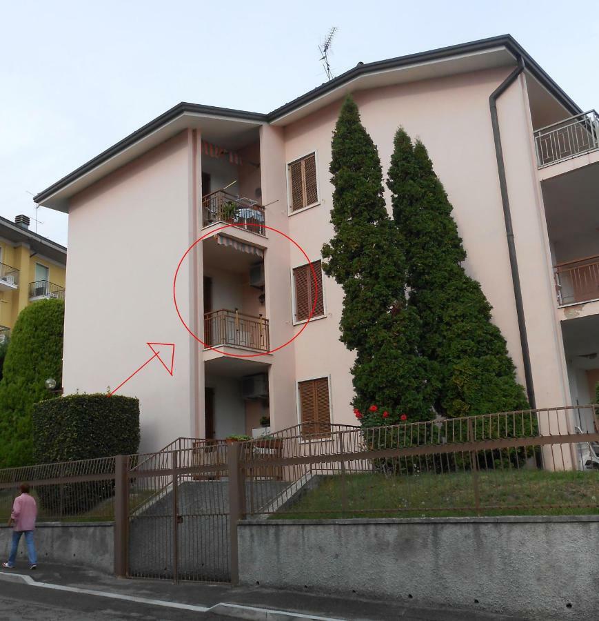 Monolocale A Peschiera Del Garda Vista Lago Apartman Kültér fotó